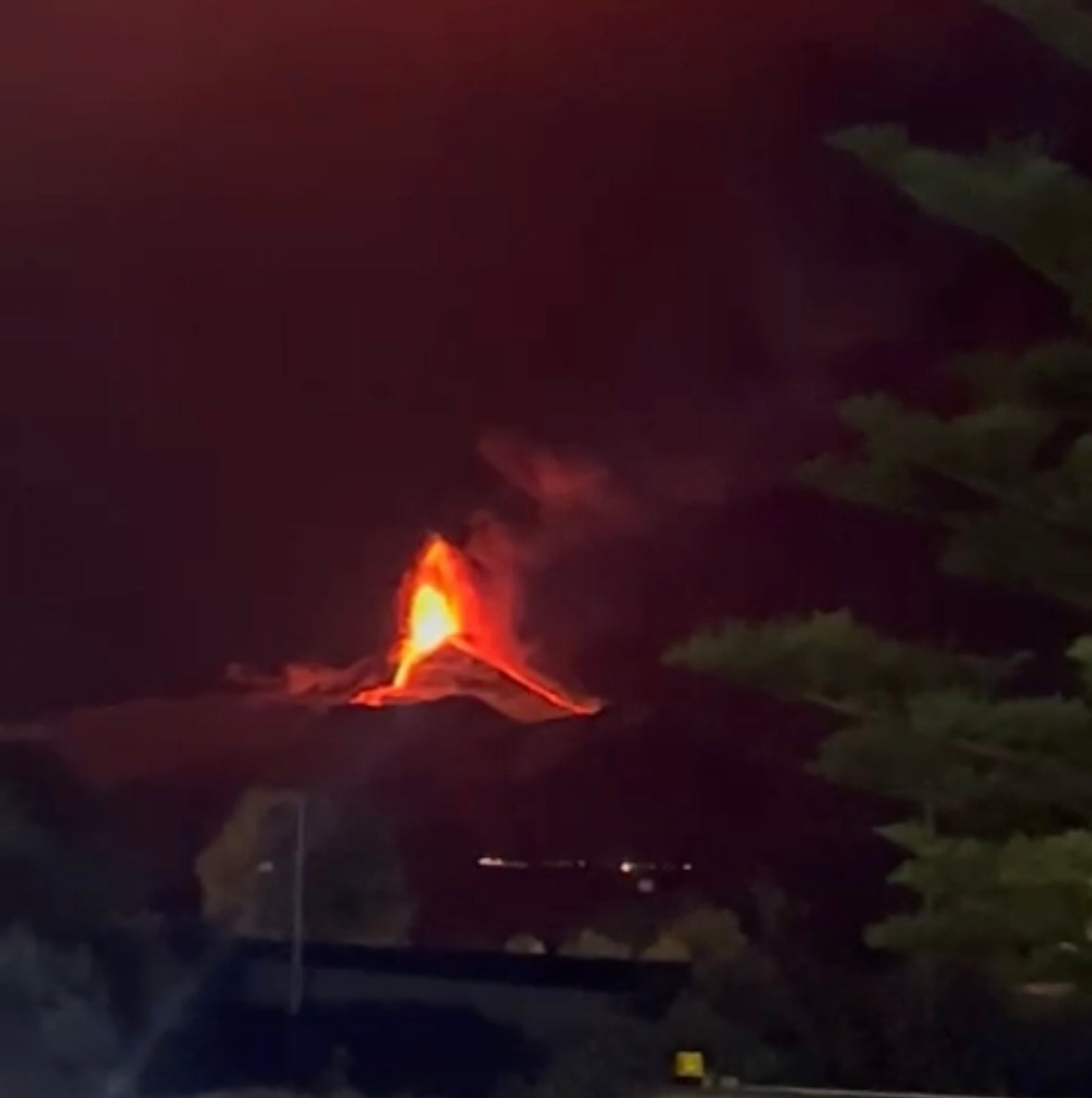 Volcanic Roots: How Mount Etna Shapes the Taste of Masseria